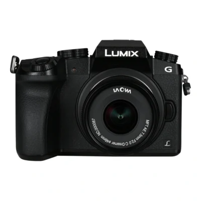 Laowa 7.5mm f/2 (Auto Aperture) Lens - MFT