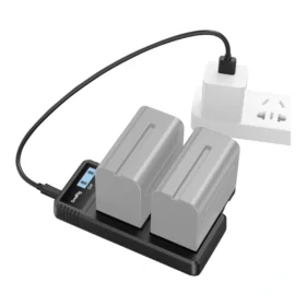 SmallRig 4086 Battery Charger for NP-F970 Batteries