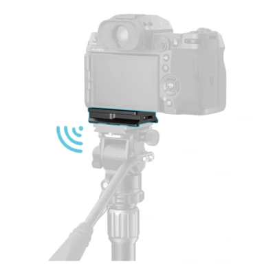 SmallRig 5425 Arca-Swiss Mount Plate for AirTag for Fujifilm