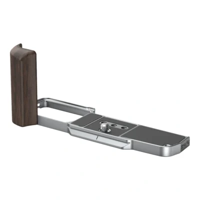 SmallRig 5563 L-Shaped Mount Plate with Wooden Handle for OM SYSTEM OM-3