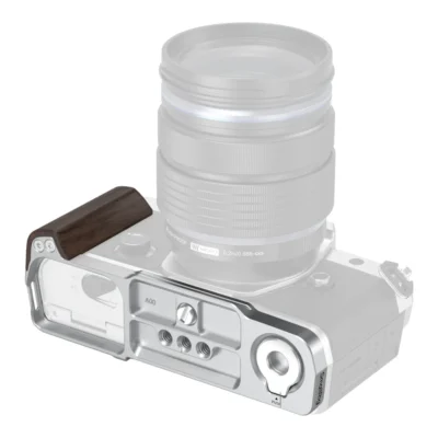 SmallRig 5563 L-Shaped Mount Plate with Wooden Handle for OM SYSTEM OM-3