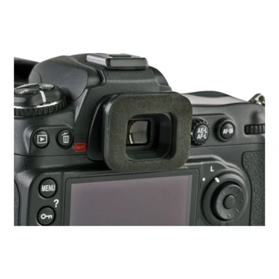 Think Tank - most Nikon DSLR's