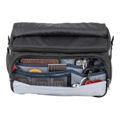 Think Tank Mirrorless Mover 25 V2
